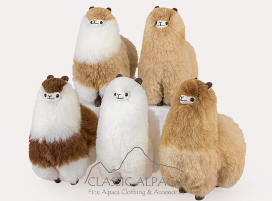 Baby Alpaca Fur-Standing Alpaca 10 inches