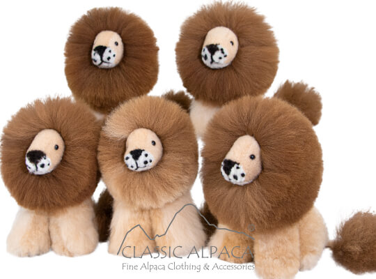 BABY Alpaca Fur - Cushing Lion Ornament 8"